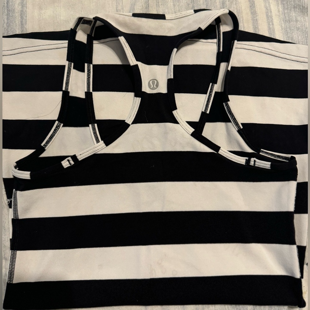 Lululemon tank top